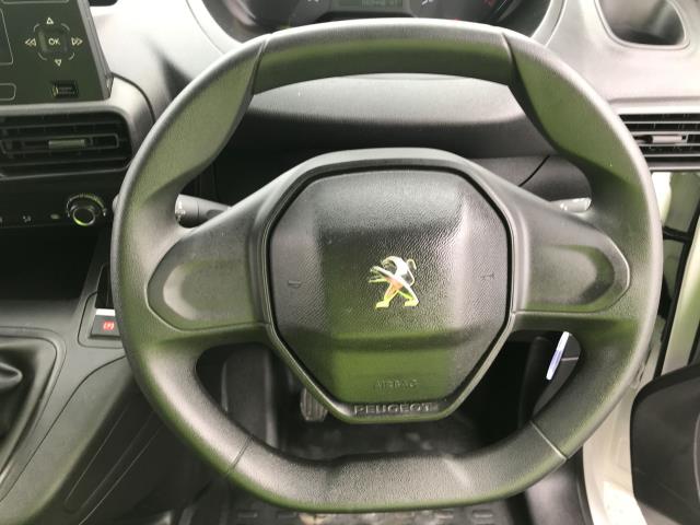2021 Peugeot Partner L1 1000 1.5BLUE HDI GRIP 100PS EURO 6 (NY21GFA) Image 16