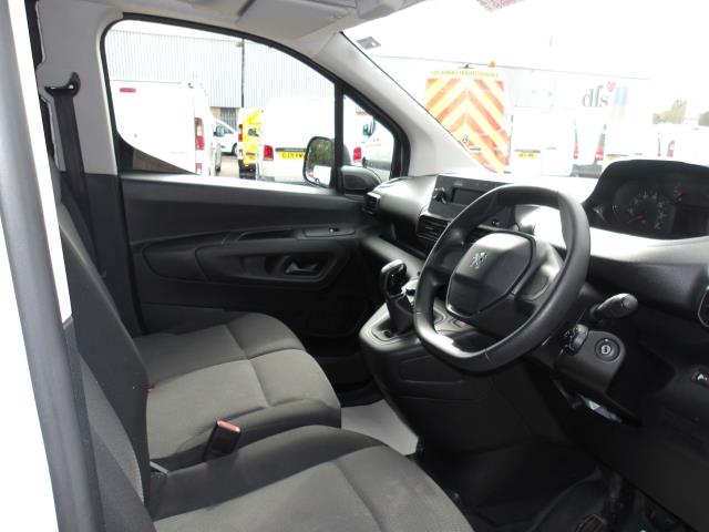 2021 Peugeot Partner 1000 1.5 Bluehdi 100 Grip Van (NY21GFE) Image 18