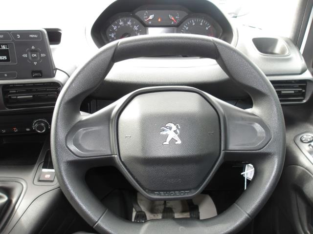 2021 Peugeot Partner 1000 1.5 Bluehdi 100 Grip Van (NY21GFE) Image 23