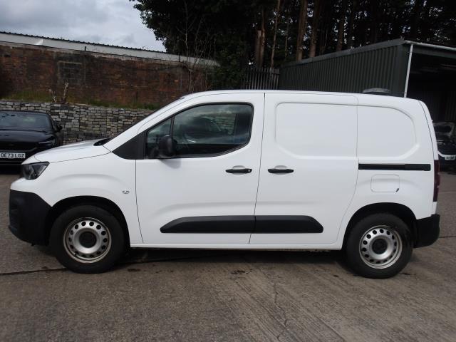 2021 Peugeot Partner 1000 1.5 Bluehdi 100 Grip Van (NY21GFE) Image 4