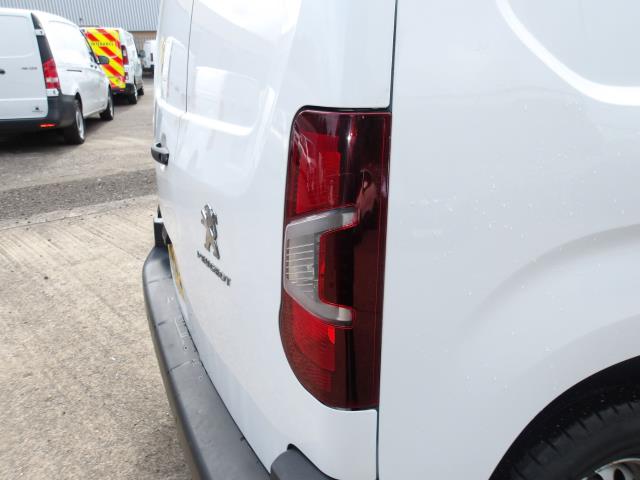 2021 Peugeot Partner 1000 1.5 Bluehdi 100 Grip Van (NY21GFE) Image 10