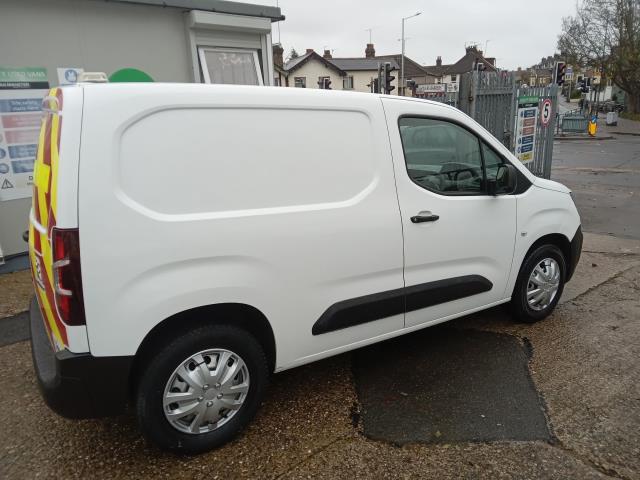 2021 Peugeot Partner 1000 1.5 Bluehdi 100 GRIP Van (NY21GFO) Image 8