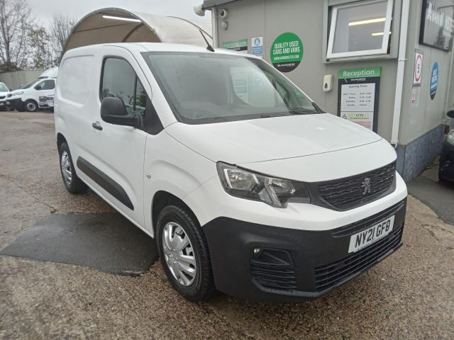 2021 Peugeot Partner 1000 1.5 Bluehdi 100 GRIP Van (NY21GFO) Image 2