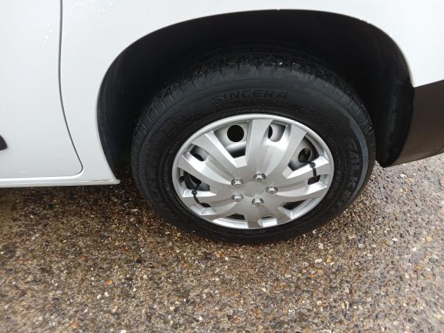 2021 Peugeot Partner 1000 1.5 Bluehdi 100 GRIP Van (NY21GFO) Image 33