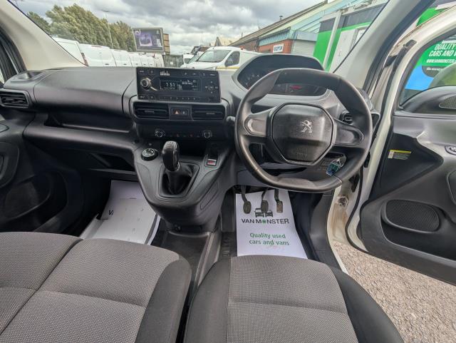 2021 Peugeot Partner 1000 1.5 Bluehdi 100 Grip Van (NY21GFU) Image 19