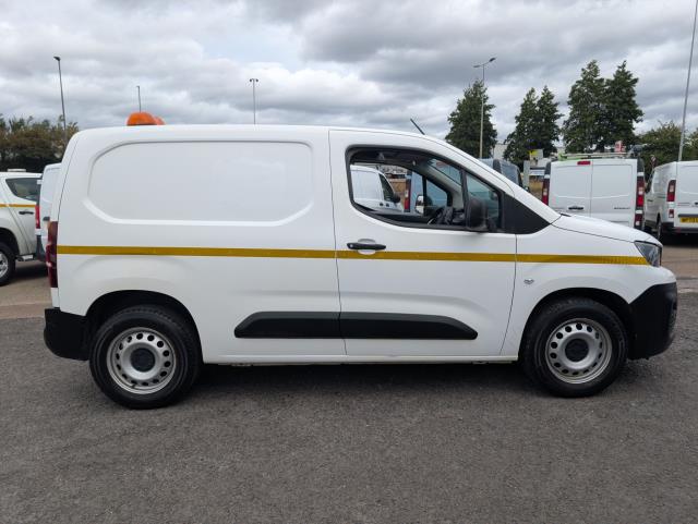 2021 Peugeot Partner 1000 1.5 Bluehdi 100 Grip Van (NY21GFU) Image 15