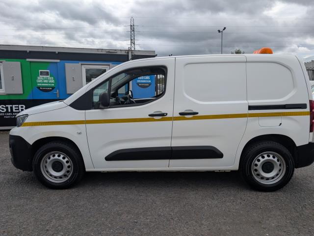 2021 Peugeot Partner 1000 1.5 Bluehdi 100 Grip Van (NY21GFU) Image 6