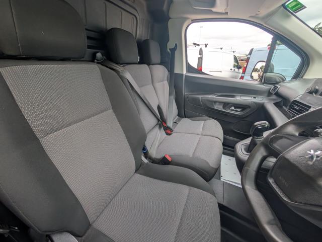 2021 Peugeot Partner 1000 1.5 Bluehdi 100 Grip Van (NY21GFU) Image 17