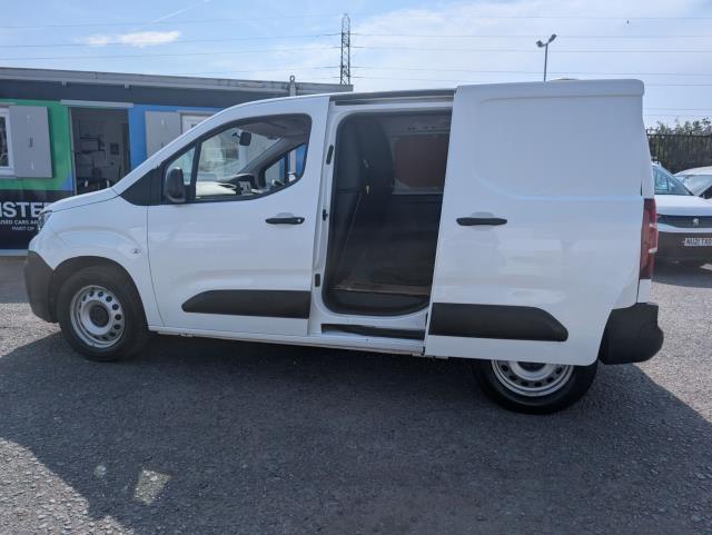 2021 Peugeot Partner 1000 1.5 Bluehdi 100 Grip Van *TV* (NY21GSU) Image 6