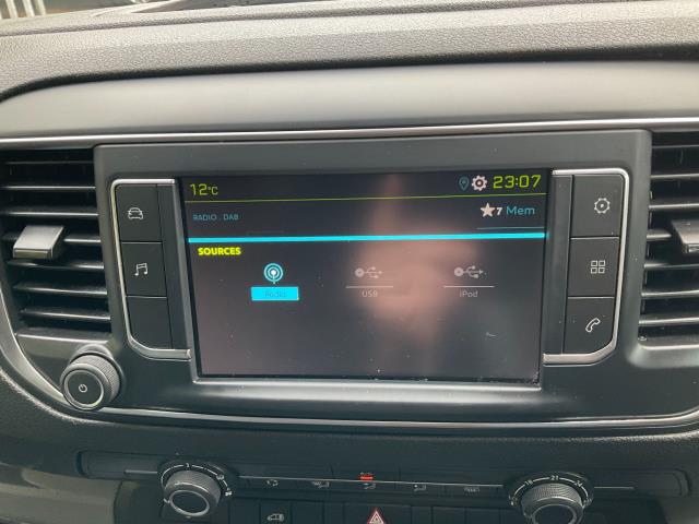 2021 Peugeot e-Expert 1000 100Kw 75Kwh Professional Van Auto (NY21GUC) Image 23