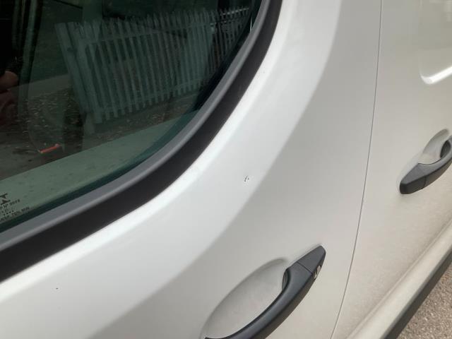 2021 Peugeot e-Expert 1000 100Kw 75Kwh Professional Van Auto (NY21GUC) Image 41