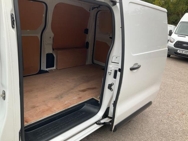 2021 Peugeot e-Expert 1000 100Kw 75Kwh Professional Van Auto (NY21GUC) Image 8