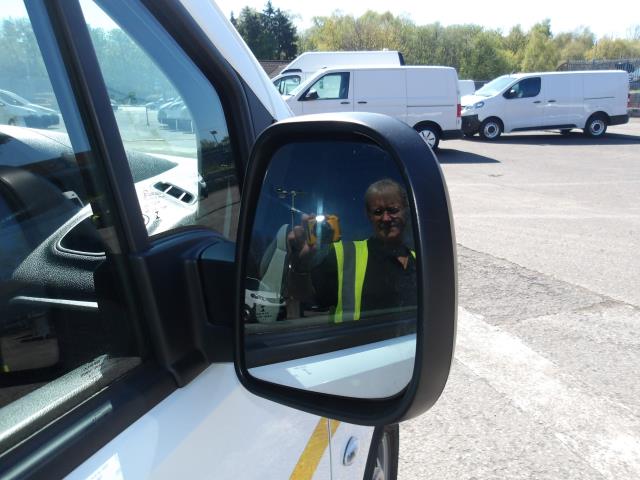 2021 Peugeot Partner 1000 1.5 Bluehdi 100 Grip Van (NY21LZE) Image 13