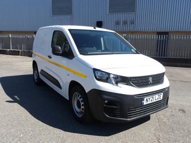 2021 Peugeot Partner 1000 1.5 Bluehdi 100 Grip Van (NY21LZE) Image 2