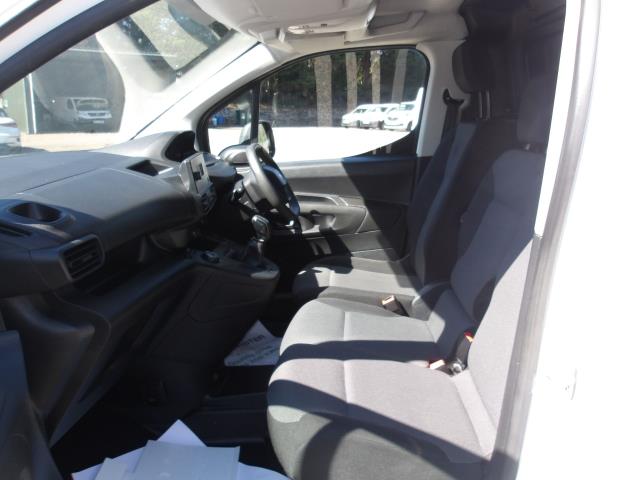 2021 Peugeot Partner 1000 1.5 Bluehdi 100 Grip Van (NY21LZE) Image 20