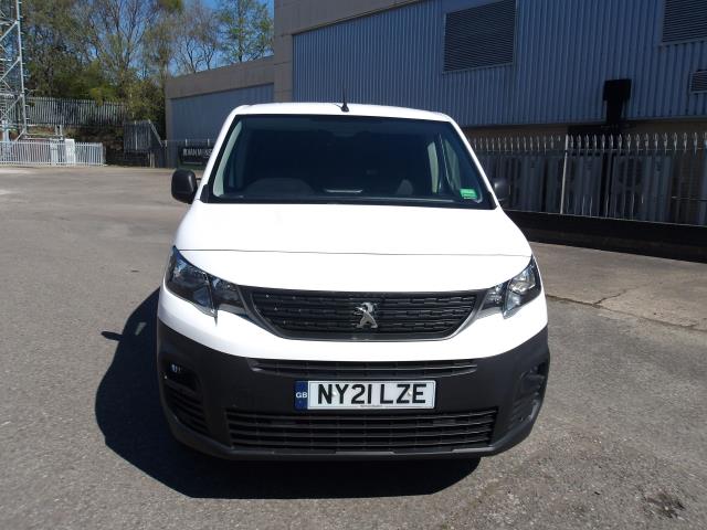 2021 Peugeot Partner 1000 1.5 Bluehdi 100 Grip Van (NY21LZE) Image 3