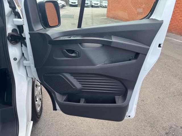 2024 Renault Trafic L2 Ll30 Blue Dci 130 Advance Van (NY73GMG) Image 18