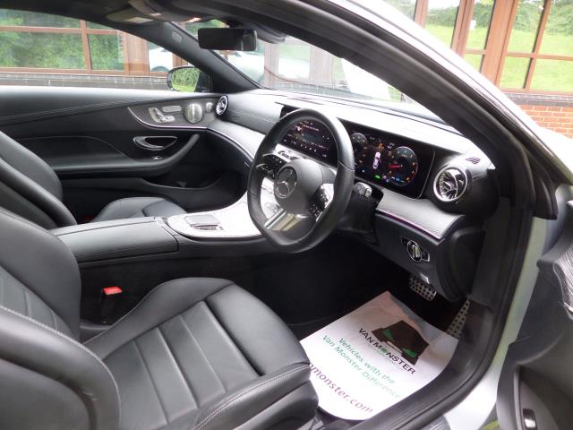 2022 Mercedes-Benz E Class E300 Amg Line Night Ed Premium Plus 2Dr 9G-Tronic (OE22VMF) Image 16