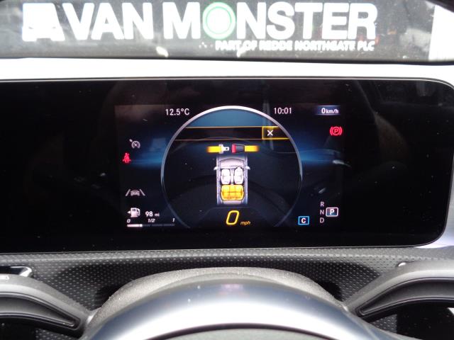 2022 Mercedes-Benz A Class A180 Amg Line Executive Edition 4Dr Auto (OE71UTN) Image 28