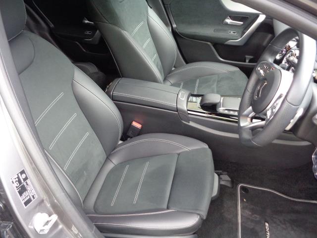2022 Mercedes-Benz A Class A180 Amg Line Executive Edition 4Dr Auto (OE71UTU) Image 15
