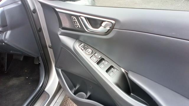 2021 Hyundai Ioniq 1.6 GDI Hybrid Premium Se 5Dr Dct (OV71FPK) Image 21
