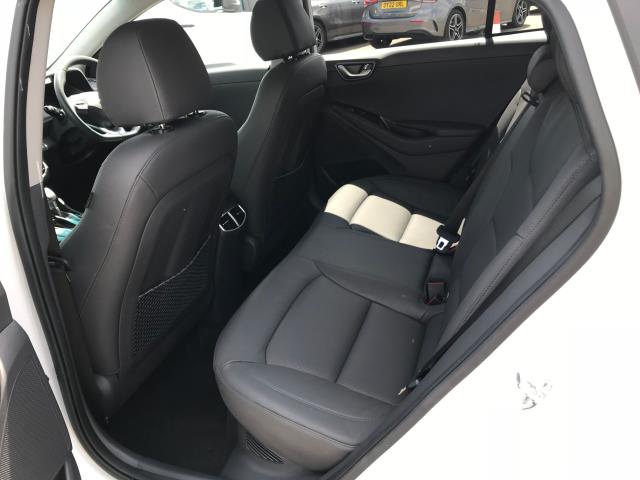 2021 Hyundai Ioniq 1.6 Gdi Hybrid Premium Se 5Dr Dct (OV71FPO) Image 24