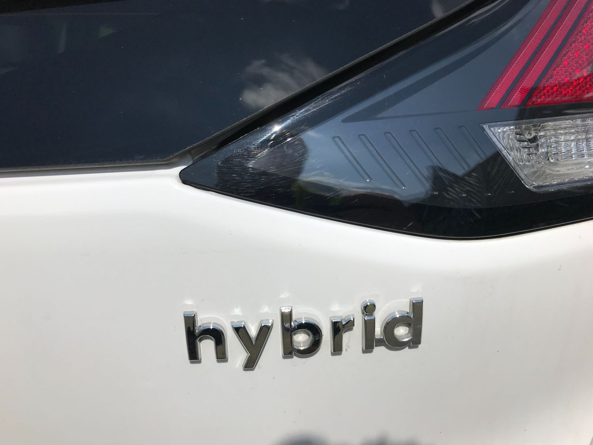 2021 Hyundai Ioniq 1.6 Gdi Hybrid Premium Se 5Dr Dct (OV71WLR) Thumbnail 27