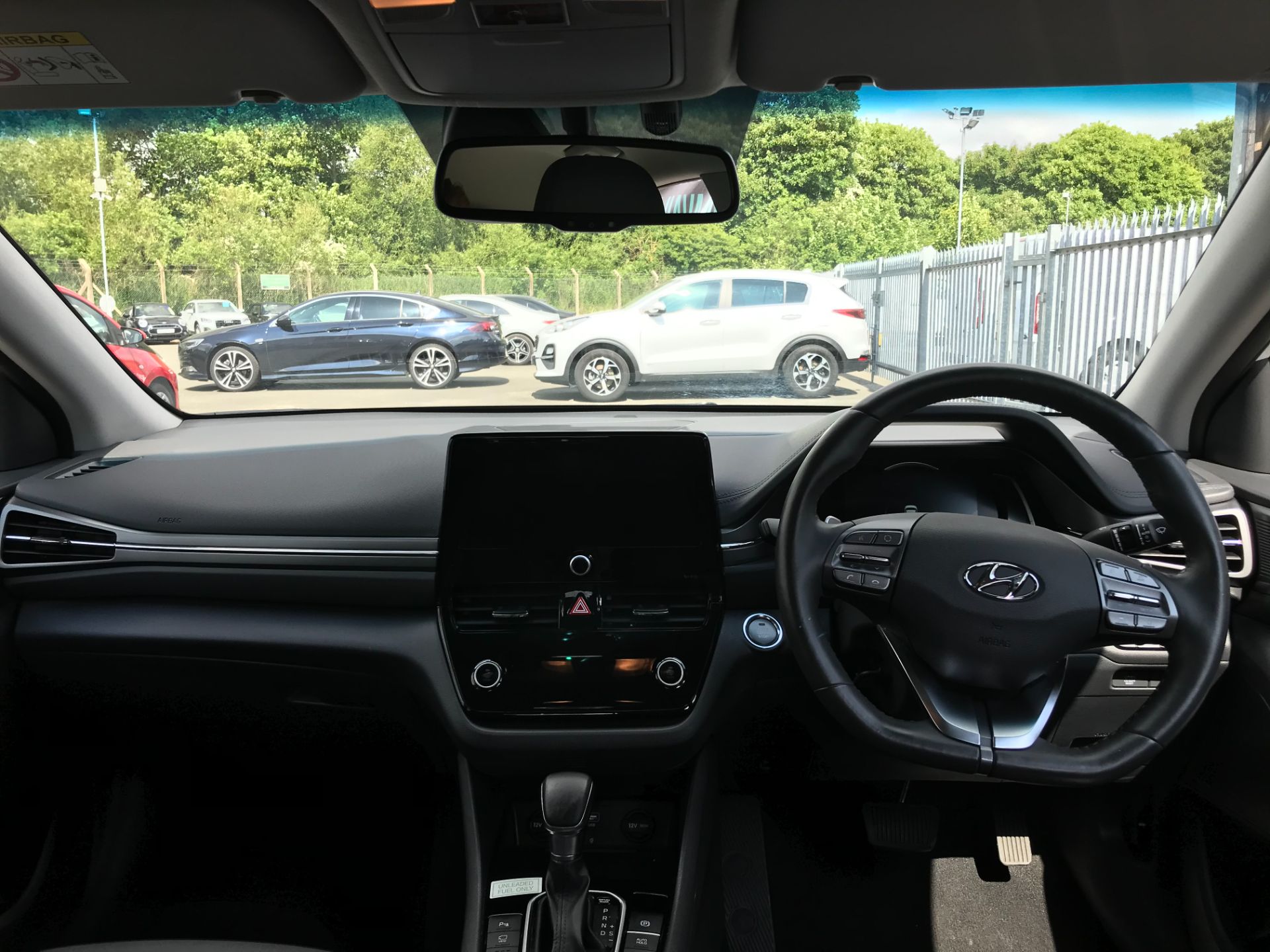 2021 Hyundai Ioniq 1.6 Gdi Hybrid Premium Se 5Dr Dct (OV71WLR) Thumbnail 13
