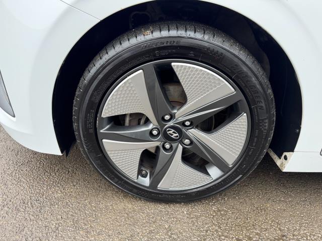 2021 Hyundai Ioniq 1.6 GDI Hybrid Premium SE 5Dr DCT (OV71WLX) Image 44