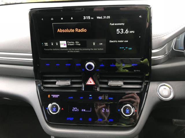 2021 Hyundai Ioniq 1.6 Gdi Hybrid Premium Se 5Dr Dct (OV71XJK) Image 21