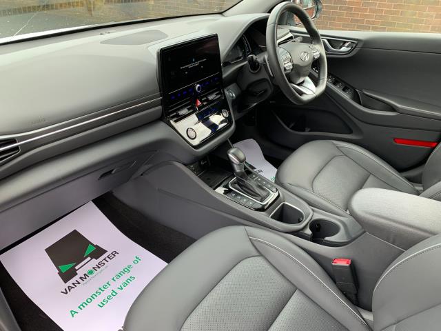 2021 Hyundai Ioniq 1.6 Gdi Hybrid Premium Se 5Dr Dct (OV71XPE) Image 5