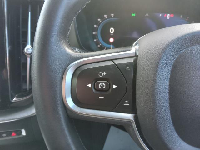 2022 Volvo Xc60 2.0 B5p Core 5Dr Awd Geartronic (OW72FBZ) Image 34