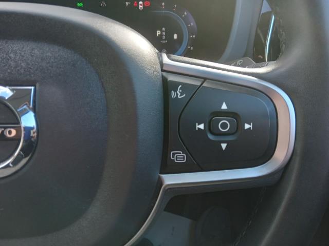 2022 Volvo Xc60 2.0 B5p Core 5Dr Awd Geartronic (OW72FBZ) Image 35