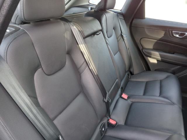 2022 Volvo Xc60 2.0 B5p Core 5Dr Awd Geartronic (OW72FCC) Image 26