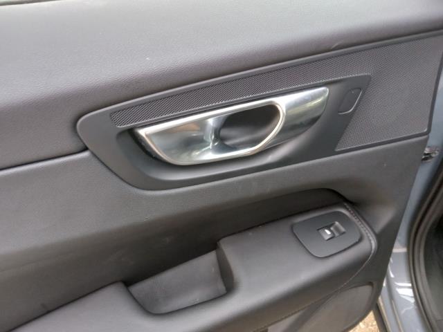 2022 Volvo Xc60 2.0 B5p Core 5Dr Awd Geartronic (OW72FCC) Image 21