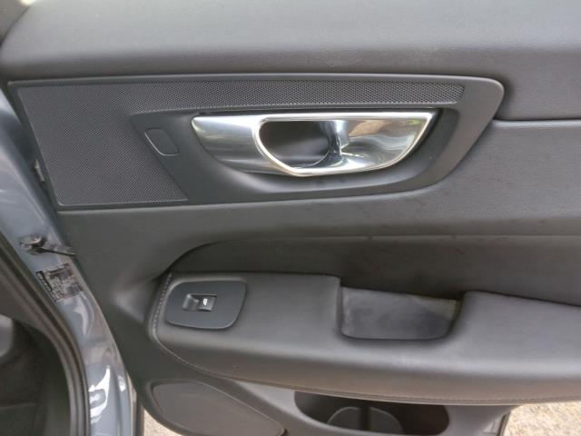 2022 Volvo Xc60 2.0 B5p Core 5Dr Awd Geartronic (OW72FCC) Image 27
