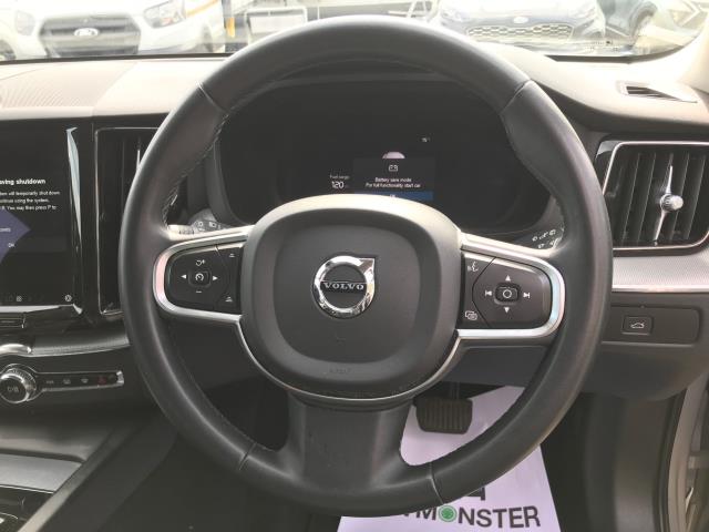 2022 Volvo Xc60 2.0 B5p Core 5Dr Awd Geartronic (OW72FCF) Image 16