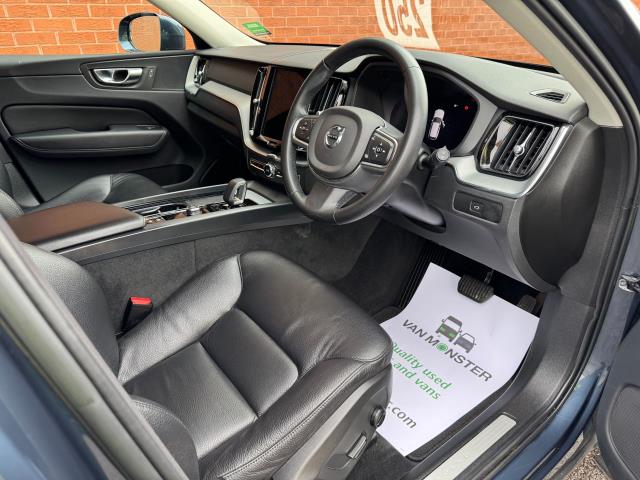 2023 Volvo Xc60 2.0 B5p Core 5Dr Awd Geartronic (OW72KRF) Image 16