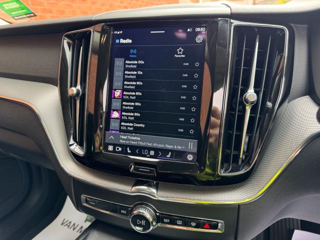 2023 Volvo Xc60 2.0 B5p Core 5Dr Awd Geartronic (OW72KRF) Image 37