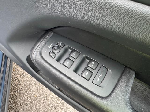 2023 Volvo Xc60 2.0 B5p Core 5Dr Awd Geartronic (OW72KRF) Image 45