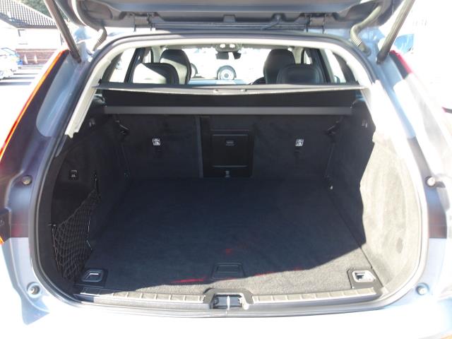 2023 Volvo Xc60 2.0 B5p Core 5Dr Awd Geartronic (OW72KRV) Image 16