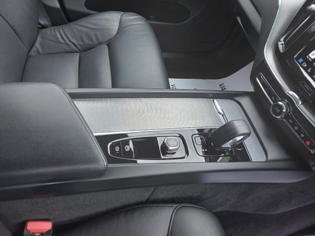 2023 Volvo Xc60 2.0 B5p Core 5Dr Awd Geartronic (OW72KRZ) Image 35