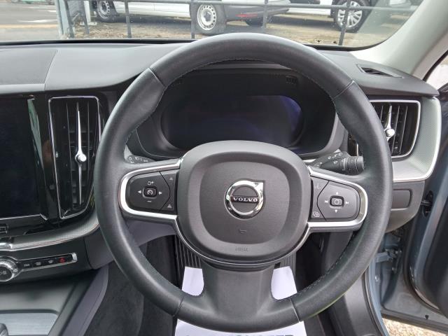 2023 Volvo Xc60 2.0 B5p Core 5Dr Awd Geartronic (OW72KRZ) Image 31