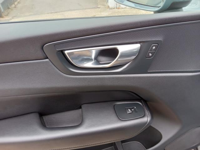 2023 Volvo Xc60 2.0 B5p Core 5Dr Awd Geartronic (OW72KRZ) Image 17