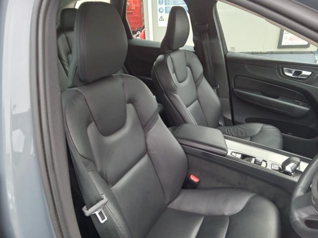2023 Volvo Xc60 2.0 B5p Core 5Dr Awd Geartronic (OW72KRZ) Image 28