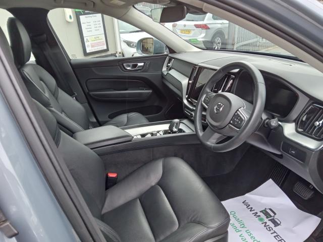 2023 Volvo Xc60 2.0 B5p Core 5Dr Awd Geartronic (OW72KRZ) Image 27