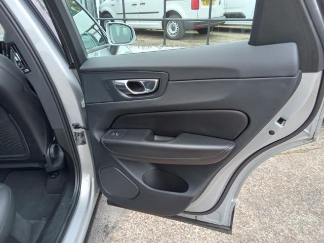 2023 Volvo Xc60 2.0 B5p Core 5Dr Awd Geartronic (OW72KSJ) Image 28