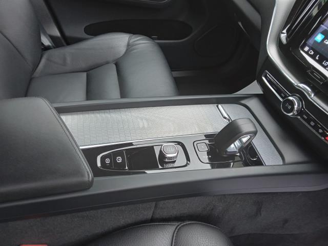 2023 Volvo Xc60 2.0 B5p Core 5Dr Awd Geartronic (OW72KSJ) Image 40