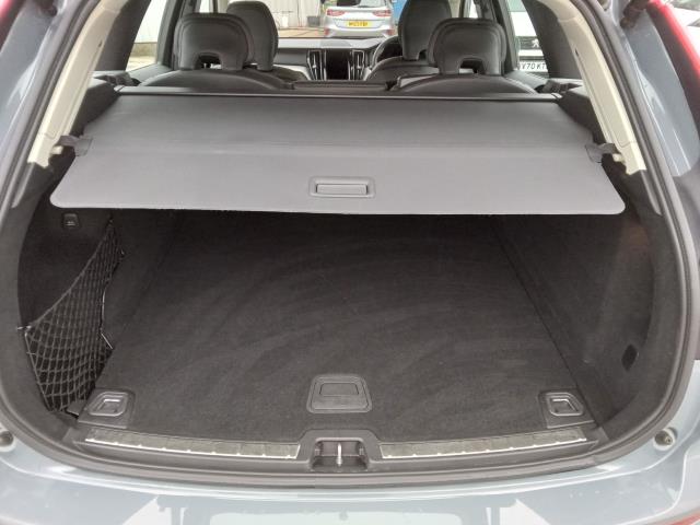 2023 Volvo Xc60 2.0 B5p Core 5Dr Awd Geartronic (OW72KYV) Image 14