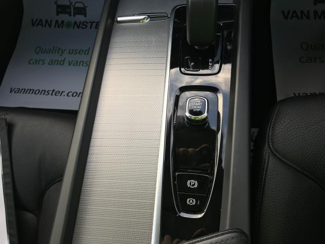 2023 Volvo Xc60 2.0 B5p Core 5Dr Awd Geartronic (OW72LHX) Image 43